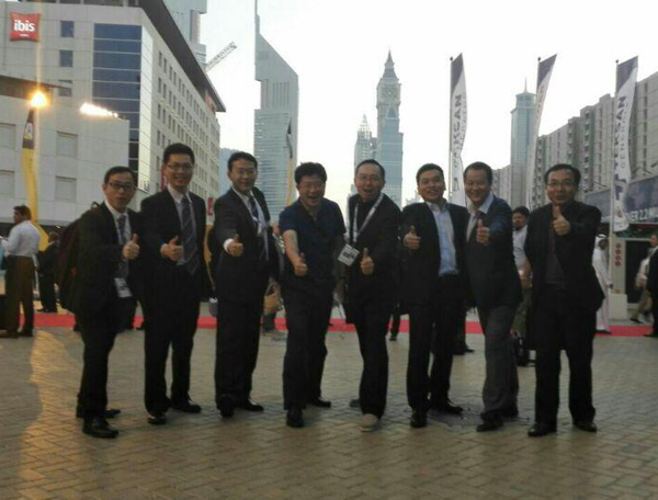 米兰网web站电气EvoTec产品亮相2015中东电力展---迪拜展