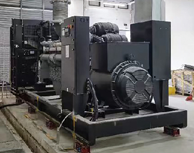 小鹏汽车项目（帕金斯配米兰网web站1250KVA发电机）